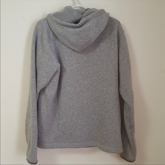 Patagonia zip-up sweater - Picture 3 of 3